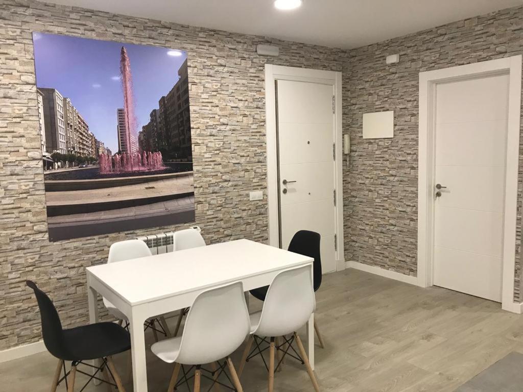 Apartamento Expectacular,Centrico,Nuevo 5 Min A Pie De La Laurel Vivienda De Uso Turistico Apartment Logrono Exterior photo